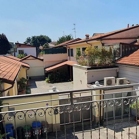 Casa Sobborghi Monza Exterior photo